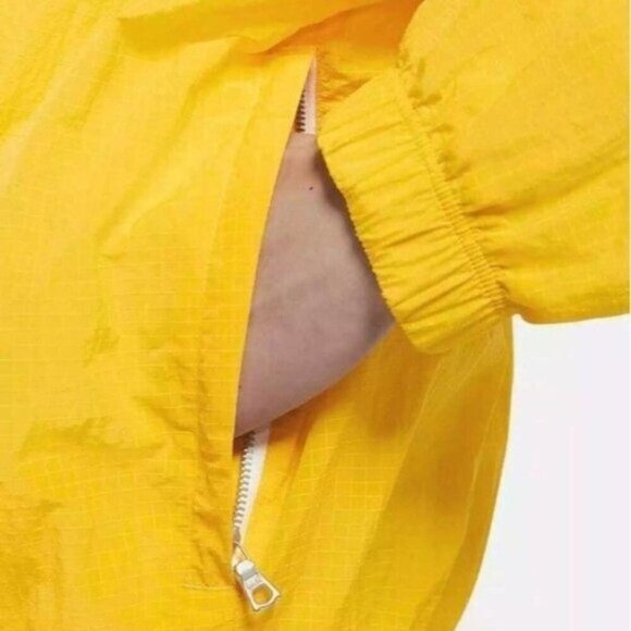 Nike NRG MII Hooded Track Jacket Opti Yellow Sized Medium New - Picture 6 of 12